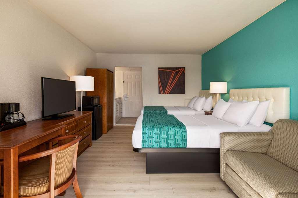 Howard Johnson By Wyndham Ocean City Oceanfront Номер фото